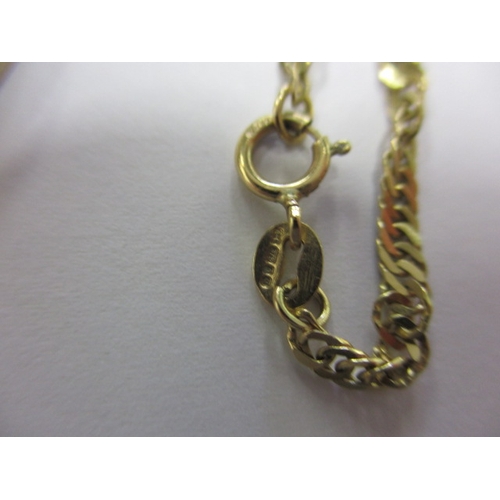 77 - A parcel of 9ct gold necklace chains, with various pendants, approx. gold weight 10.1g