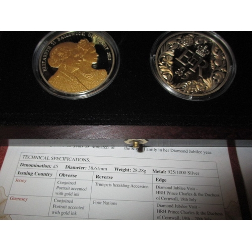 175 - A parcel of silver special edition collectors coins, to include .925 and .999, most in presentation ... 