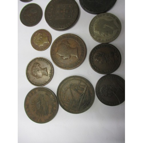 266 - A parcel of vintage coins, tokens, medallions and bank notes, all in circulated condition with come ... 