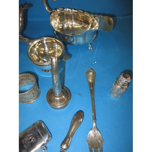 163 - A parcel of silver and silver mounted items, all in used condition, approx. silver weight 789g