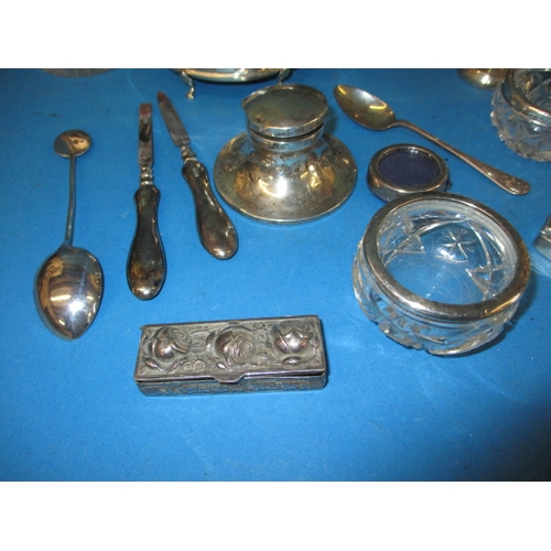 163 - A parcel of silver and silver mounted items, all in used condition, approx. silver weight 789g