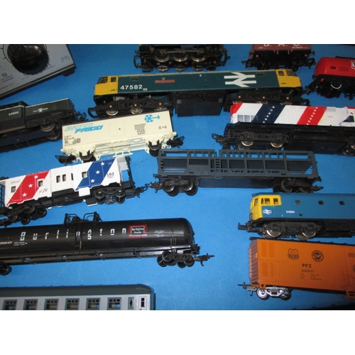 15 - A quantity of ‘00’ gauge model railway items, to include Locos rollingstock and track accessories, a... 