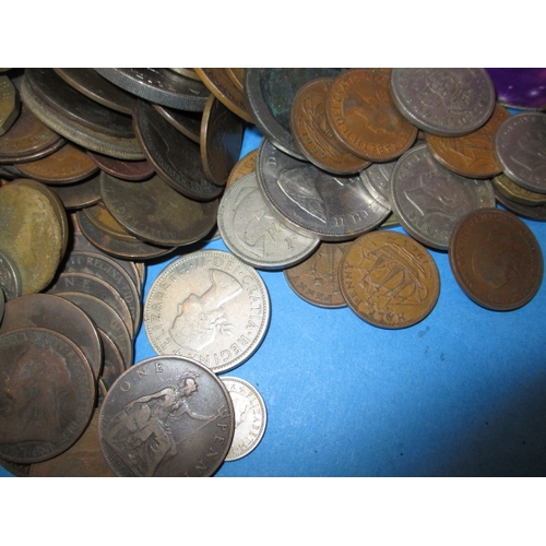 38 - A parcel of vintage world coins, all in circulated condition, approx. parcel weight 11kg