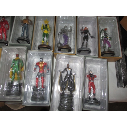 99 - Marvel Eaglemoss chess collection, to include 38 figures, magazines, folders and playing board, all ... 