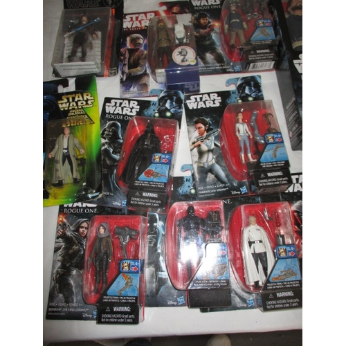 101 - A quantity of Star Wars figures, approx. 17 in total, all in original packaging, to include some 12 ... 