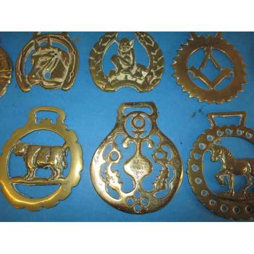 213 - A large quantity of vintage horse brasses, various ages, all in used condition