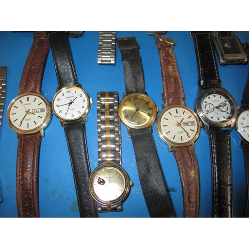 237 - A large quantity of vintage pocket and wrist watches, to include one 9ct gold cased example, several... 