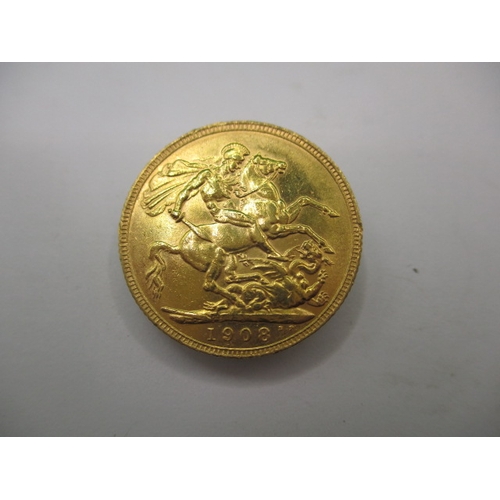 91 - An Edward VII gold sovereign dated 1908, a circulated coin with fine definition of features