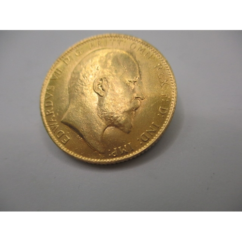 114 - An Edward VII full gold sovereign dated 1910