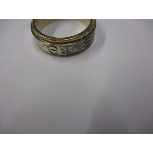 39 - A 9ct yellow and white gold ring, approx. ring size ‘N’, approx. weight 7.4g in good useable pre-own... 