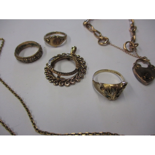 66 - A parcel of gold and yellow metal jewellery items, most marked for 9ct, all in used condition, appro... 