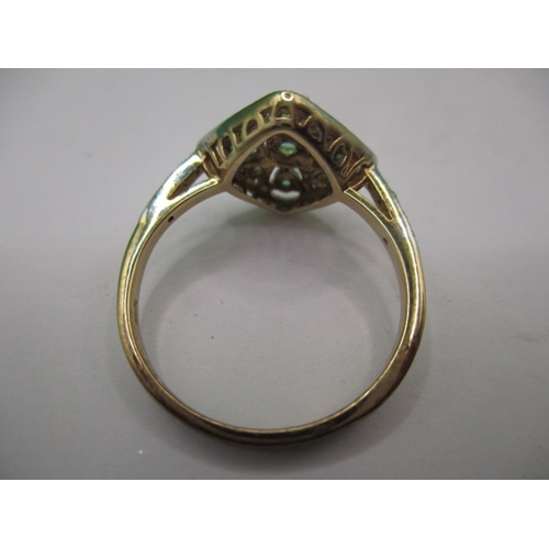 15 - A vintage dress ring marked 375, approx. ring size ‘M’ approx. weight 2.2g in useable pre-owned cond... 