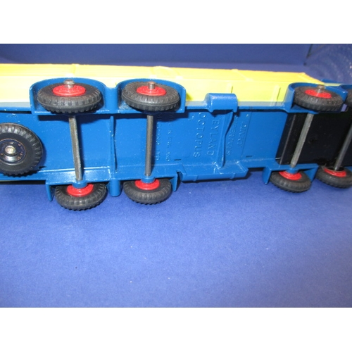 244 - A Dinky Supertoys 934 Leyland Octopus Wagon, in blue and yellow colourway, with original box and mod... 