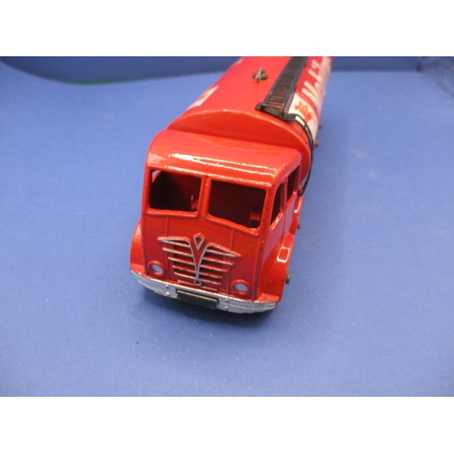 245 - A Dinky Toys 941 Foden 14 Ton Tanker for Mobilgas, with original box and model in near mint conditio... 