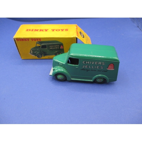 247 - A Dinky Toys 452 Trojan 15 CWT van for Chivers Jellies, with original box which has had flap re-stuc... 