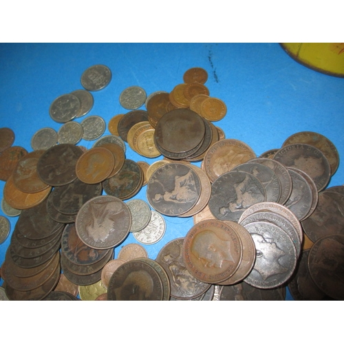 162 - A parcel of vintage coins, to include approx. 300g part silver coins, all in circulated condition