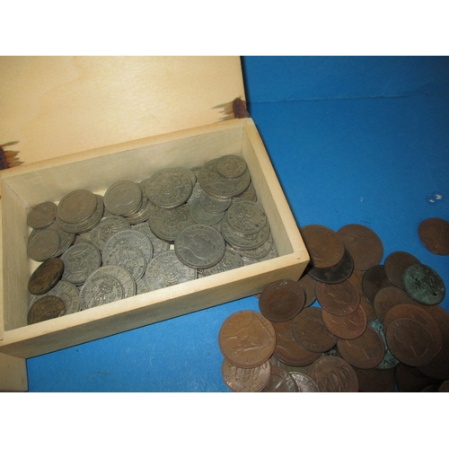 163 - A quantity of Georgian and later coins, to include silver and part silver examples and trade tokens,... 