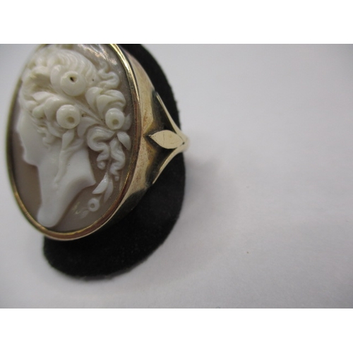 26 - A 9ct yellow gold cameo ring, approx. ring size ‘S’ approx. weight 7.2g with a well carved shell cam... 