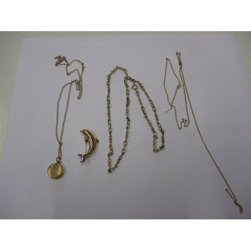 73 - A parcel of gold jewellery, one chain broken, approx. gross parcel weight 11.2g