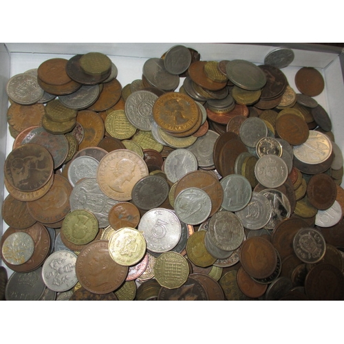 164 - A large quantity of vintage world coins, approx. 14kg in total, all in circulated condition