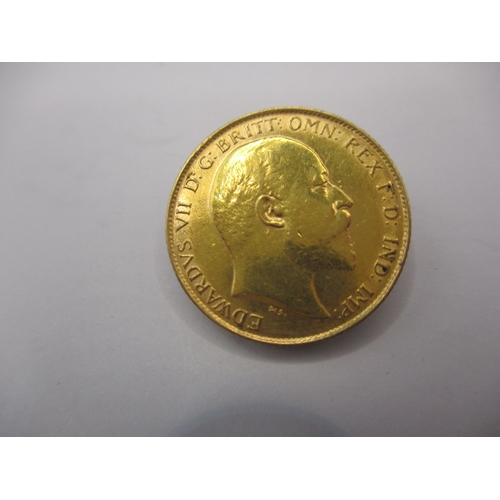 116 - An Edward VII gold half sovereign dated 1910, a circulated coin with fine definition of features