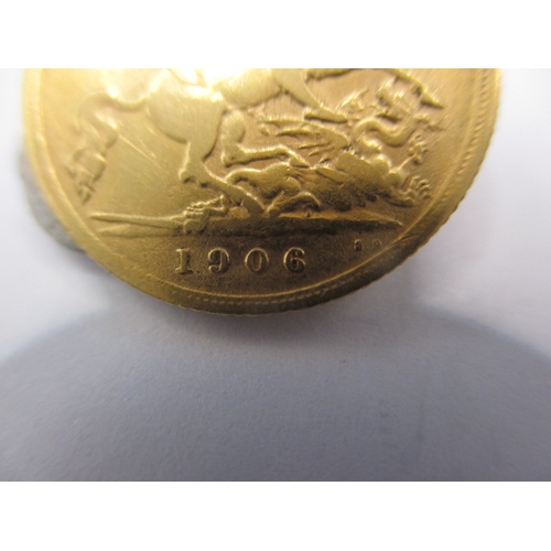 120 - An Edward VII gold half sovereign dated 1906, a circulated coin with fine definition of features