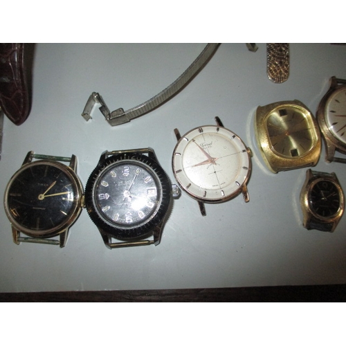 226 - A parcel of vintage watches, to include silver case pocket watches and a gold cased ladies cocktail ... 