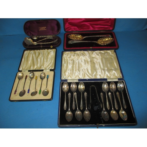 200 - 4 Boxed sets of sterling silver spoons, to include and set of six enamel coffee spoons, all in used ... 