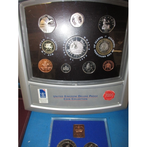 174 - A parcel of mint collectors coins, to include fine silver examples, most with certificates