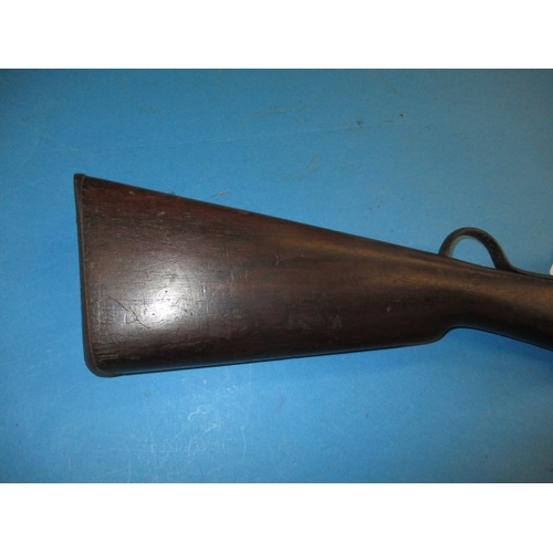 257 - An antique Martini Henry rifle, approx. length 104cm having general use related marks