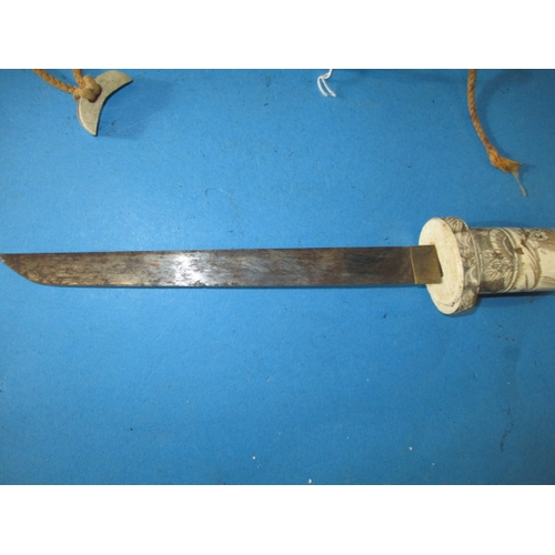 265 - An antique Japanese Tanto short sword with carved bone hilt and sheath, approx. length 38cm, loose t... 