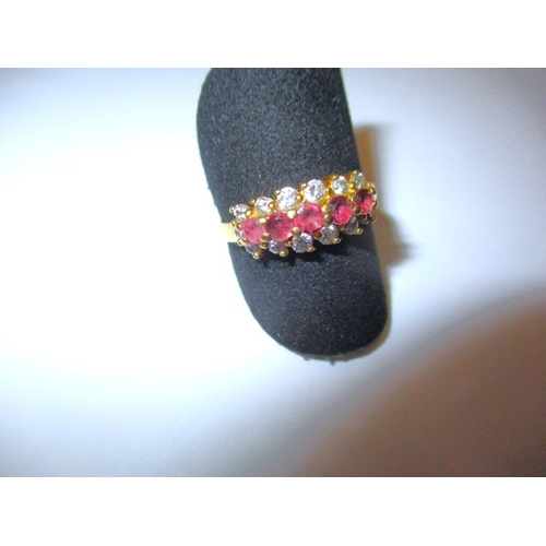 23 - An 18ct yellow gold, diamond and ruby ring, approx. ring size ‘O+’, approx. weight 3g in good useabl... 