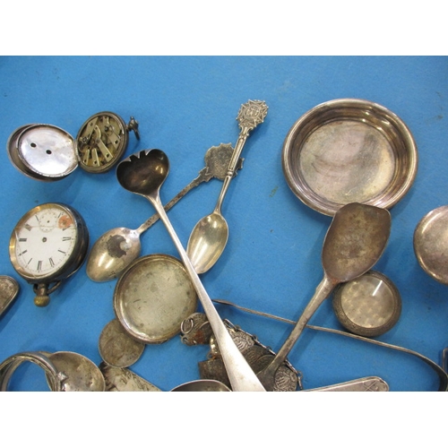 202 - A parcel of sterling silver and white metal items, approx. parcel weight without watches 160g, all i... 