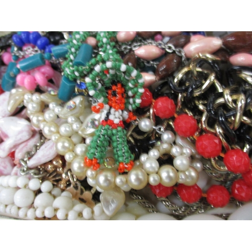 219 - A parcel of vintage costume jewellery and watches, to include some silver items, all in used conditi... 