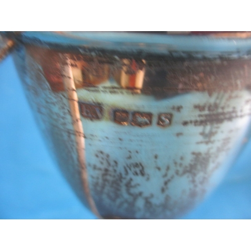 189 - A 1960s Sterling silver golf trophy, approx. silver weight without base and mount 295g approx. heigh... 