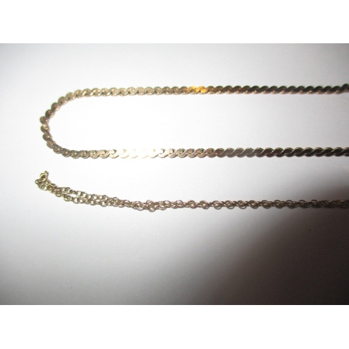 79 - Two 9ct gold necklace chains, each approx. 40cm linear length, both in useable pre-owned condition, ... 