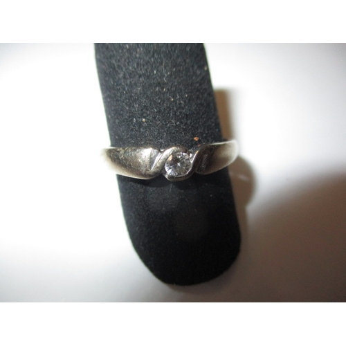 7 - A vintage 18ct gold and diamond solitaire ring, approx. ring size O, approx. weight 3.5g, in useable... 