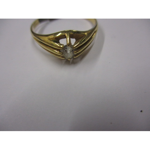 60 - Two vintage 9ct gold rings, some damage, approx. gross parcel weight 5.6g