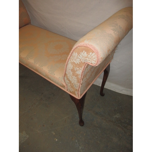 325 - A vintage upholstered, twin seater window seat. Would benefit from re-upholstery. Approximate width ... 