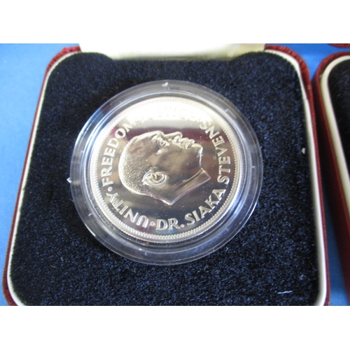 175 - Five Vintage silver collectors coins, all in original presentation boxes, to include 1976 Concorde a... 