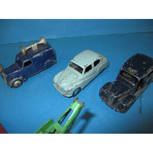 290 - A parcel of vintage Dinky die-cast model vehicles, all in good play worn condition (B)