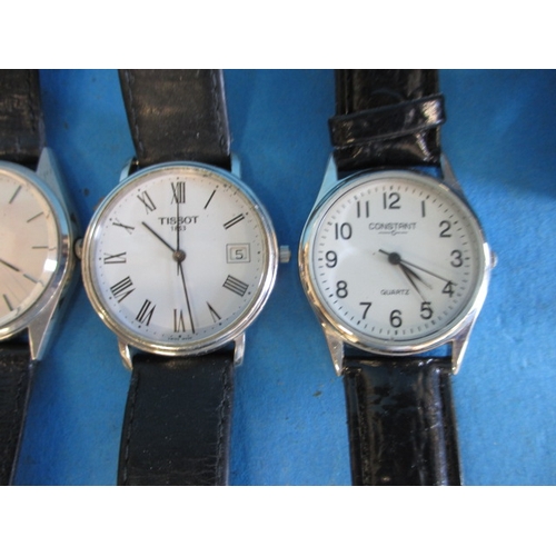 228 - A quantity of vintage pocket and wrist watches to include silver examples and a Smith Jamboree autom... 