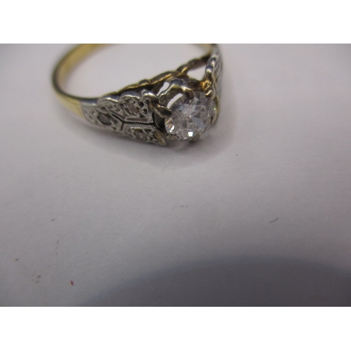 32 - A vintage 18ct gold and platinum diamond ring, approx. ring size ‘N’, approx. weight 2.7g in good us... 