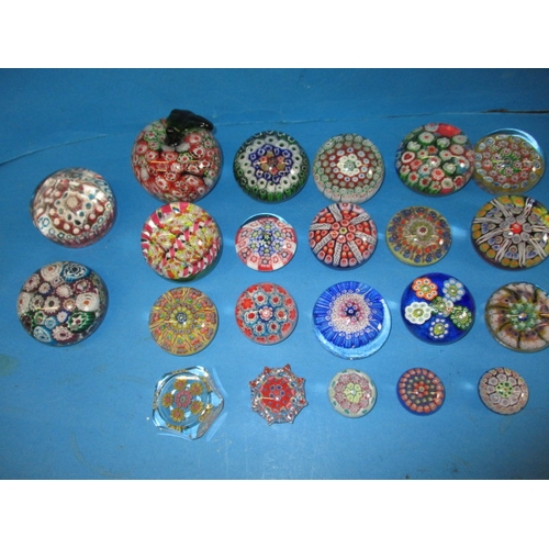 277 - A parcel of vintage millefiori glass paperweights, one badly cracked and one with some small chips, ... 