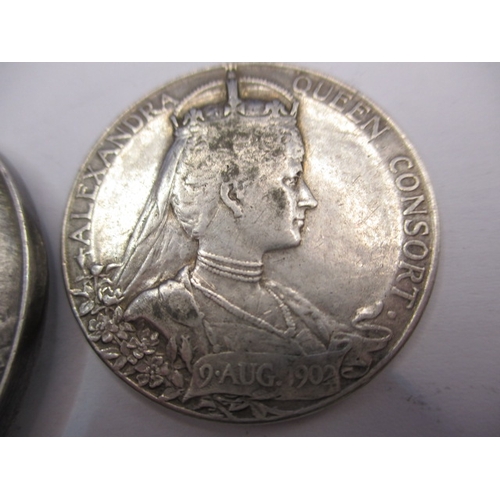 205 - Two Edward VII 1902 coronation commemorative medallions, struck in silver, approx. parcel weight 46g... 