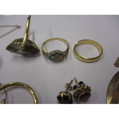 93 - A parcel of gold and yellow metal jewellery items, some damages so sold as scrap, approx. gross parc... 