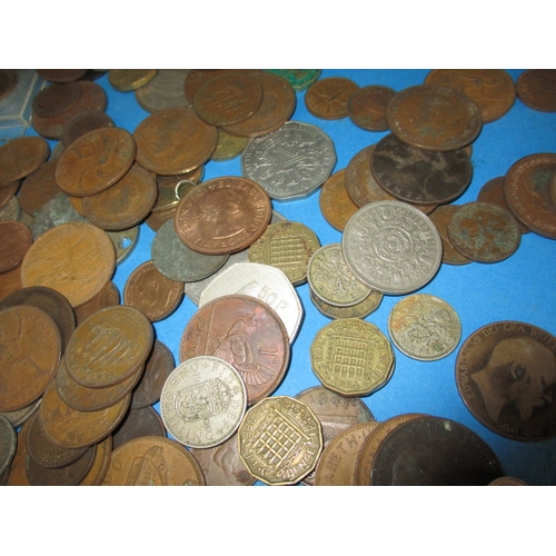 7 - A parcel of vintage coins, all in circulated condition