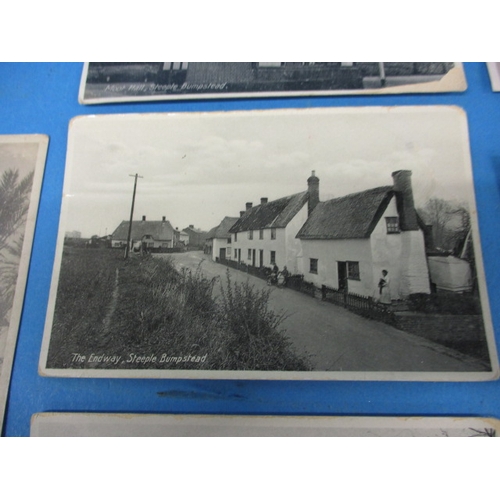 20 - A quantity of vintage postcards to include views of Steeple Bumpstead, all in used condition