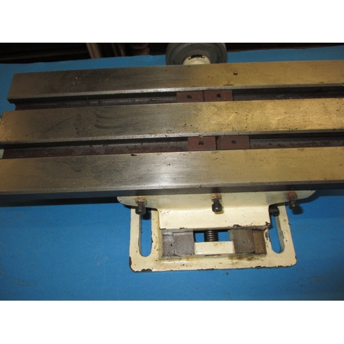 39 - A machinist XY engineering table, approx. width 58cm in useable pre-owned condition