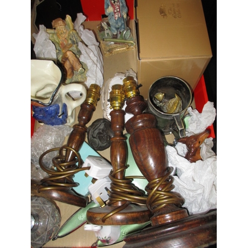 81 - A very large quantity of general clearance items, to include ceramics, cutlery and pictures, all in ... 